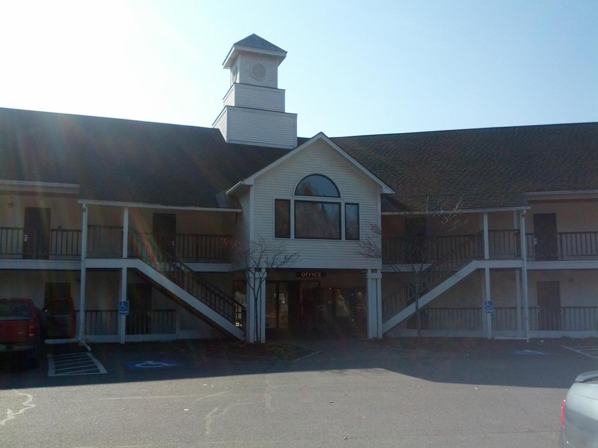 Fairbanks Inn St. Johnsbury Exterior photo